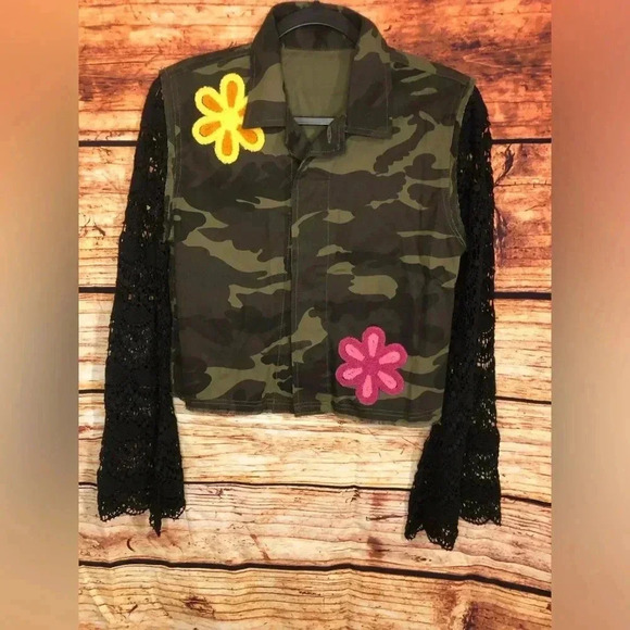 Jackets & Blazers - Lace Sleeve Camo Jacket